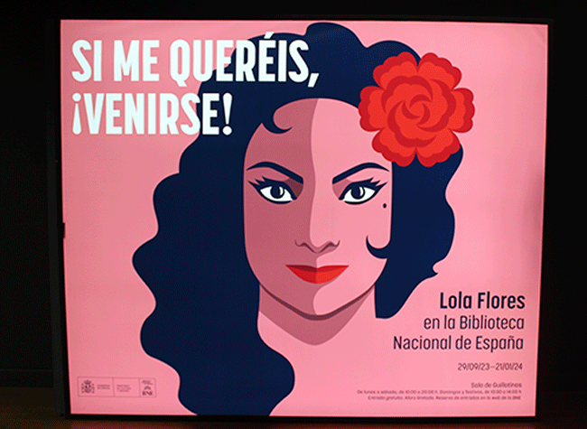 Montaje de la exposición Si me queréis, ¡venirse! Lola Flores en la Biblioteca Nacional de España